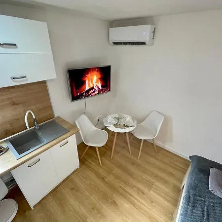 아파트 House Close To Bojnice