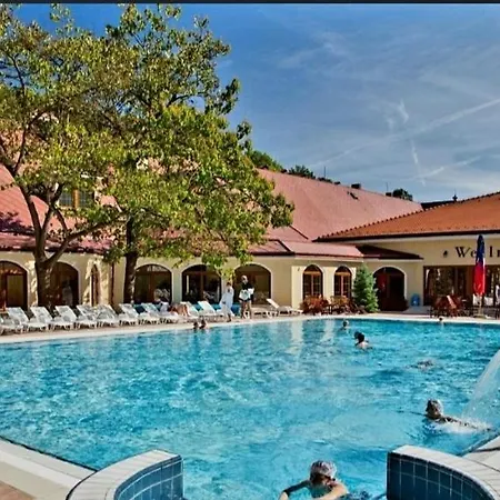 House Close To Bojnice * 프리에비드자