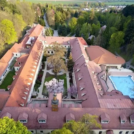 House Close To Bojnice 아파트