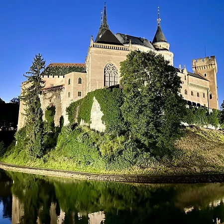 House Close To Bojnice Διαμέρισμα *